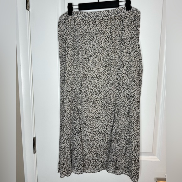 Covington leopard print skirt - Size 12 - Picture 2 of 5